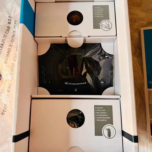 SENNHEISER SET 840-S Wireless TV LISTENING SYSTEM with Body Pack Receiver - NEW - Picture 6 of 7